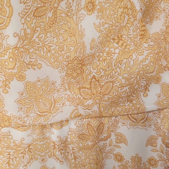 Francesca's Jun & Ivy "Cindalyn" Wrap Ruffle Dress Size XXS - Picture 7 of 12